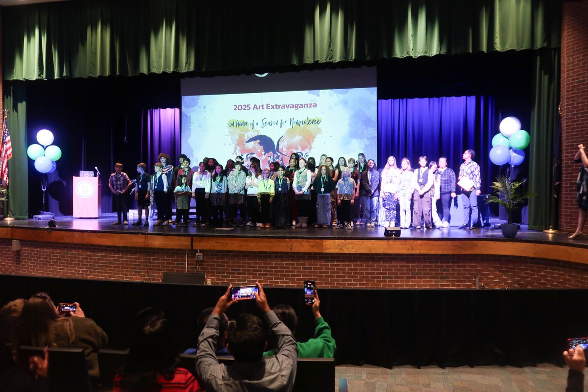 A beautiful Art of Humanity event last week! So happy to be a part of this &amp; thrilled so many of our student's art was recognized! <a href="/vbschools/">VBSchools</a> <a href="/VBMiddle/">VBMiddle</a>