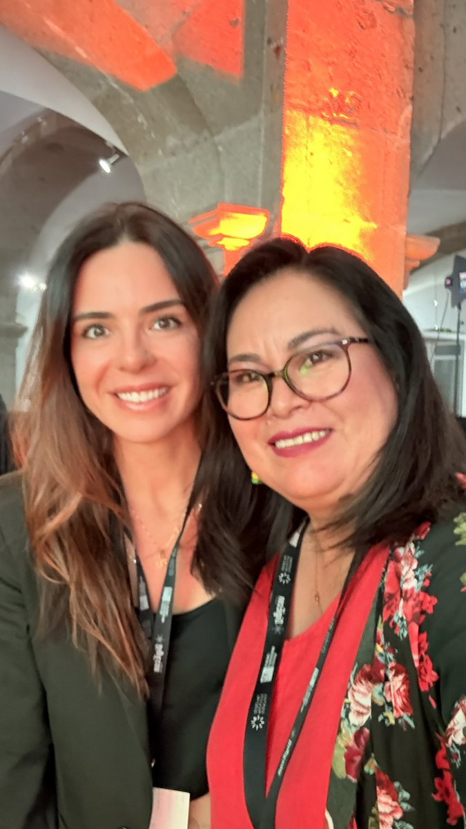 APinatalab's tweet photo. ✨🎉 ¡Felicidades a @alai_lat por su 10° aniversario! 🎉✨Participar en el panel de cierre del DigiEcon Latam 2025 fue una experiencia increíble. 
#ALAI10Años #DigiEcon2025 #TransformaciónDigital #EconomíaDigital #Innovación #Emprendimiento #piñatalab #daledalealoincreible https://t.co/TI3fyHcDWt