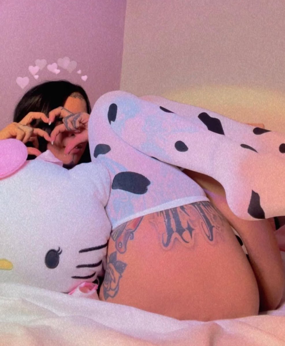 deepPORN_'s tweet photo. NAME:
#chula.kty

#regia 
#tatuada 
#petite https://t.co/rPjHoD8YQs