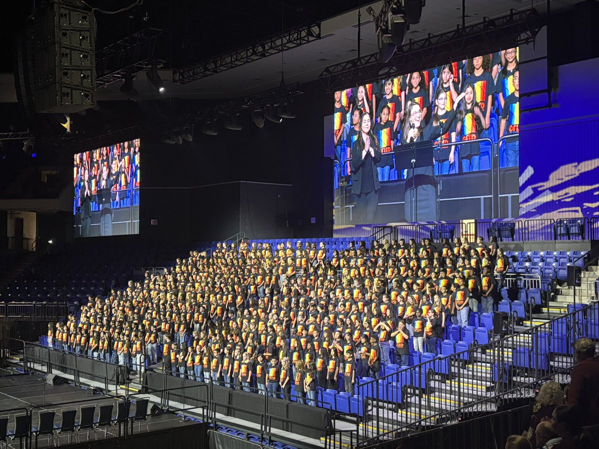 Dinah McMichael (@dinah_mcmichael) on Twitter photo We are so proud of our 5th grade musicians who performed tonight at the <a href="/CyFairISD/">Cypress-Fairbanks ISD</a> Choral Festival! #atliederweLEAD #pathtoamazing <a href="/CFISDLieder/">Lieder Elementary</a> We are so proud of our 5th grade musicians who performed tonight at the <a href="/CyFairISD/">Cypress-Fairbanks ISD</a> Choral Festival! #atliederweLEAD #pathtoamazing <a href="/CFISDLieder/">Lieder Elementary</a>