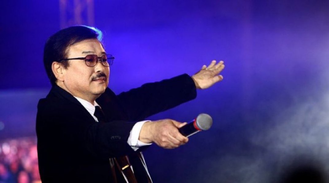 Орой Казинсийг нутаг буцаах уу? 
7 дахь тоглолт үзэх үү????? 

<a href="/Naranbaatarl/">Лүндэгийн Наранбаатар</a>