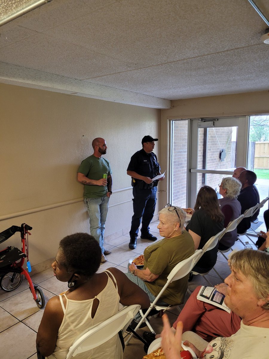 Dallas Central (@dpdcentralnpo) on Twitter photo Crime watch meeting with Paradise Garden Apartments (1500 N Garrett Ave)
<a href="/DPDCentralNPO/">Dallas Central</a> <a href="/DerrickVWDPD/">Derrick Wright</a> <a href="/DPDChiefIgo/">Michael Igo</a> Crime watch meeting with Paradise Garden Apartments (1500 N Garrett Ave)
<a href="/DPDCentralNPO/">Dallas Central</a> <a href="/DerrickVWDPD/">Derrick Wright</a> <a href="/DPDChiefIgo/">Michael Igo</a>