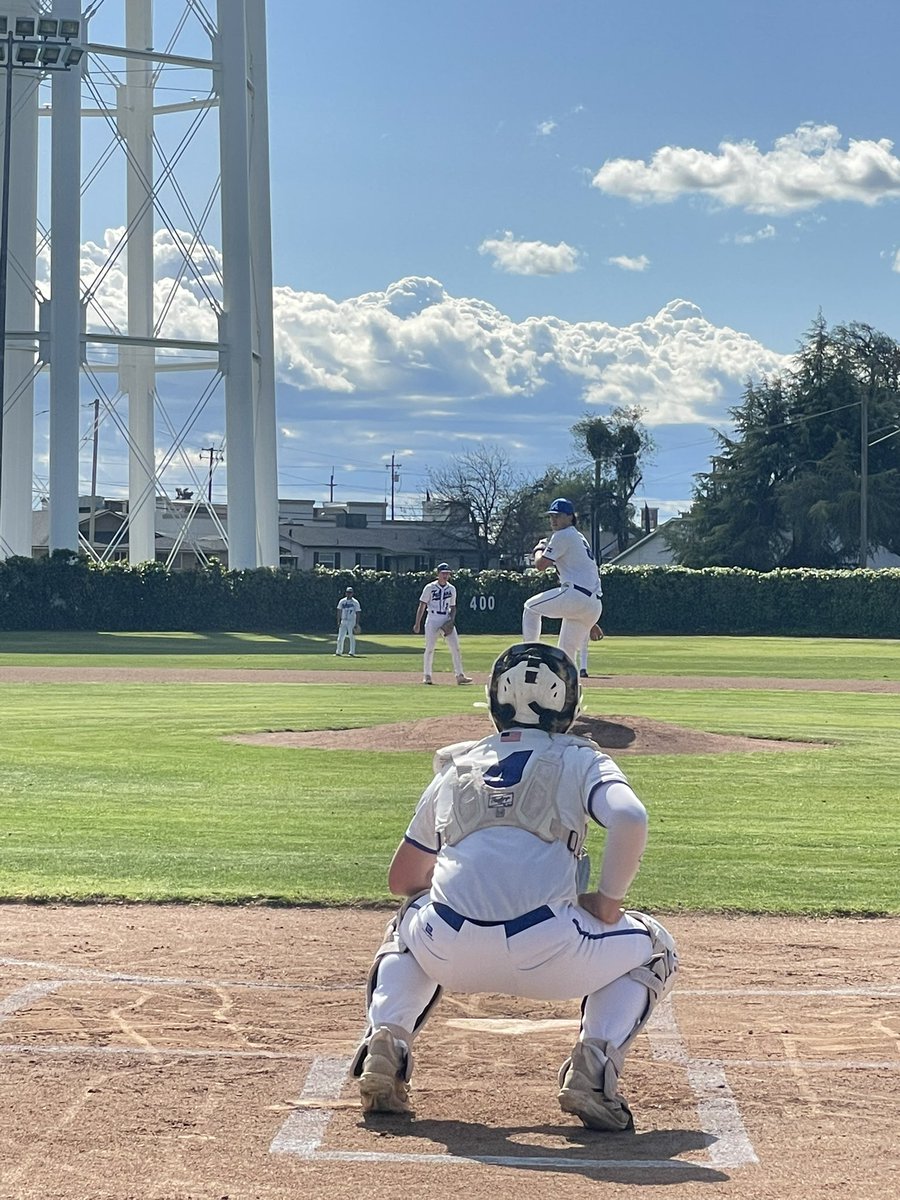 No hits through 5IP, 8K’s for the win. <a href="/Adamharding08/">Adam Harding</a> <a href="/AtwaterBaseball/">Atwater Baseball</a>