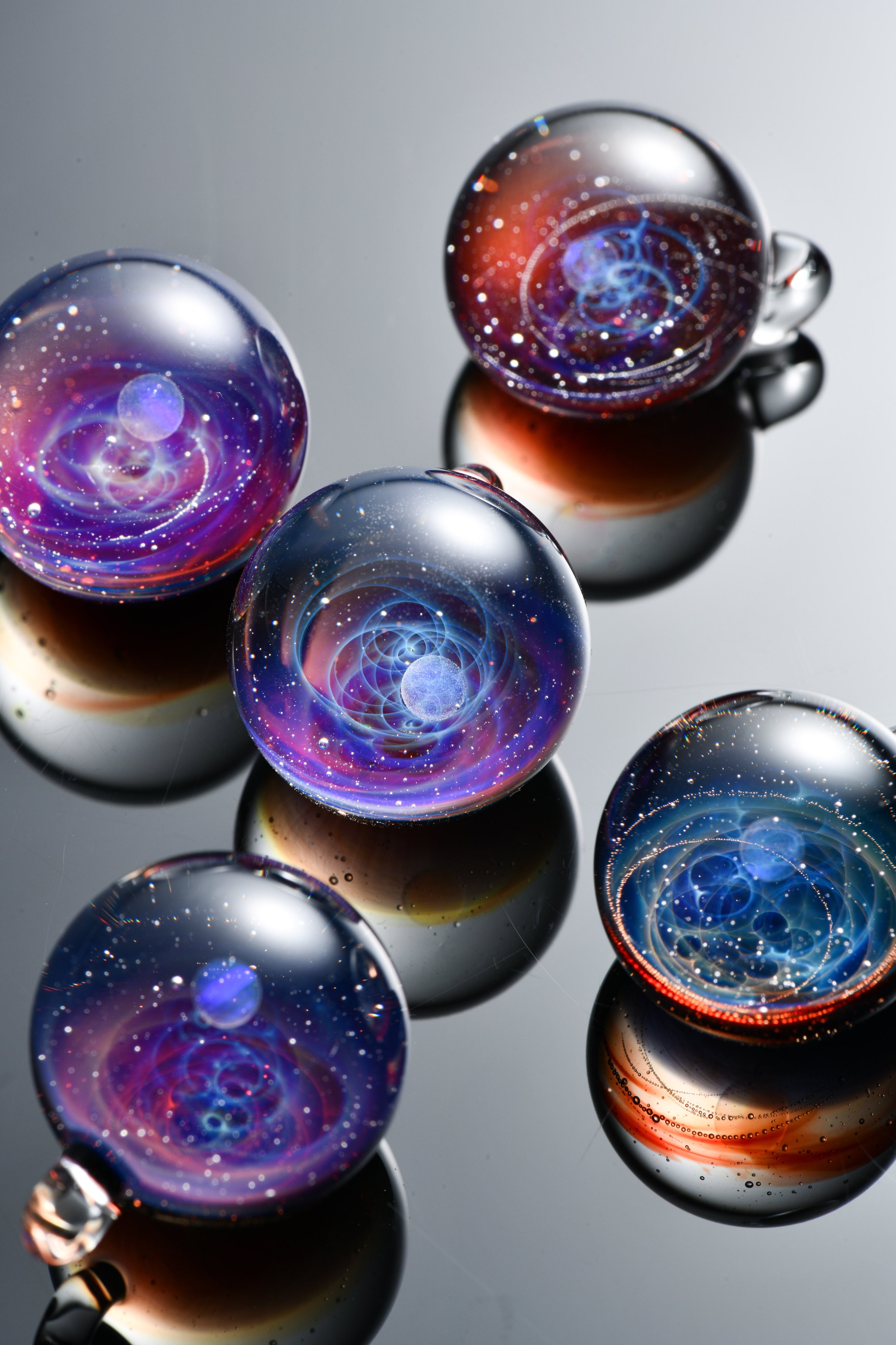 大人気定番商品 宇宙ガラス 作品オーダー券付き豪華本 アート・デザイン・音楽