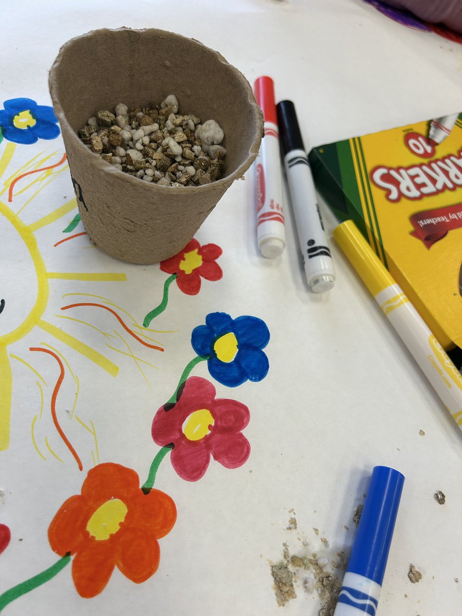 Daryle Esswein tweet media