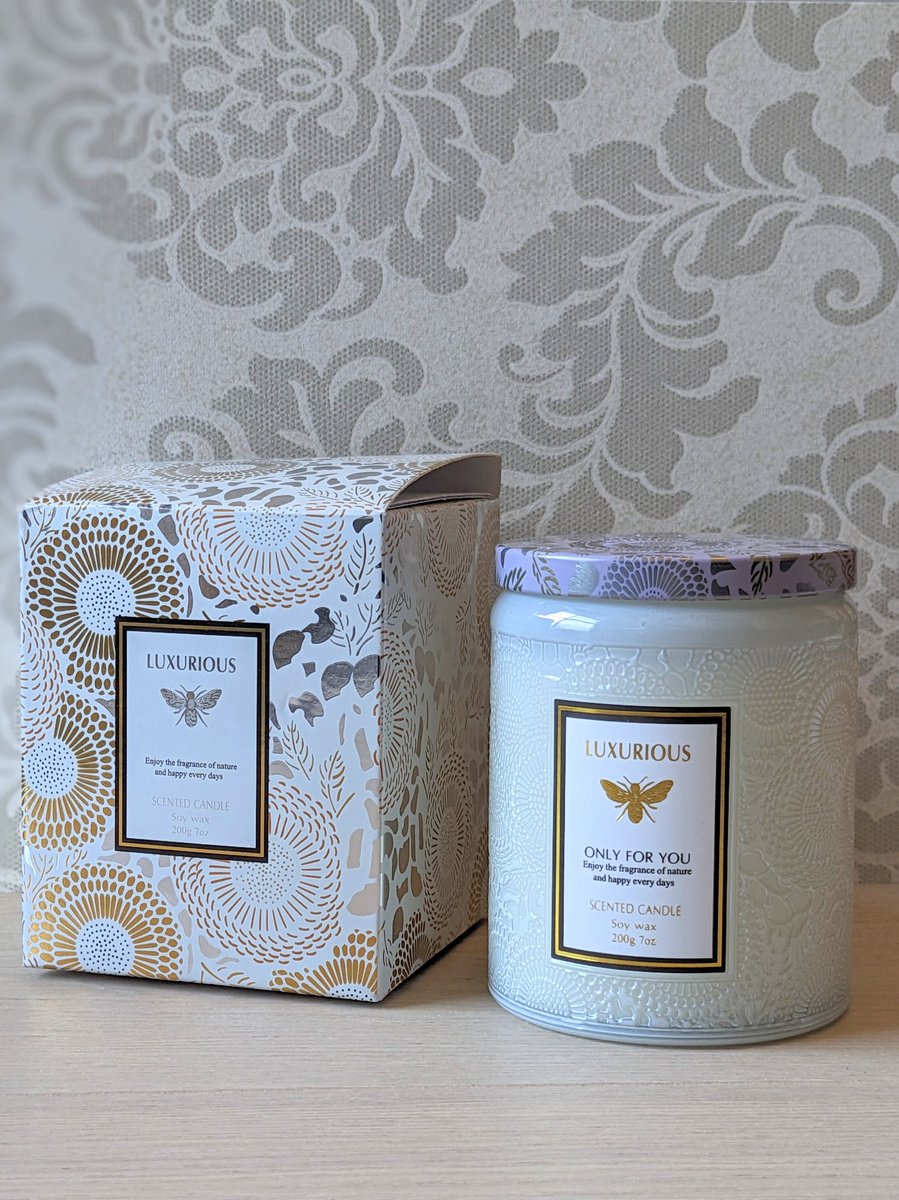 momohamomoto's tweet image. コエタスのモニターでENHANCERY アロマキャンドル ソイワックスを使ったよ✨ホワイトチューベローズ(甘く優雅な香り)はまろやかな甘みと丸みのある優しい香り❤︎
大豆(ソイ)からできたワックスが原料になっているキャンドルです🕯️✨
#コエタス #PR
#ENHANCERY
#アロマキャンドル
#アロマランプ