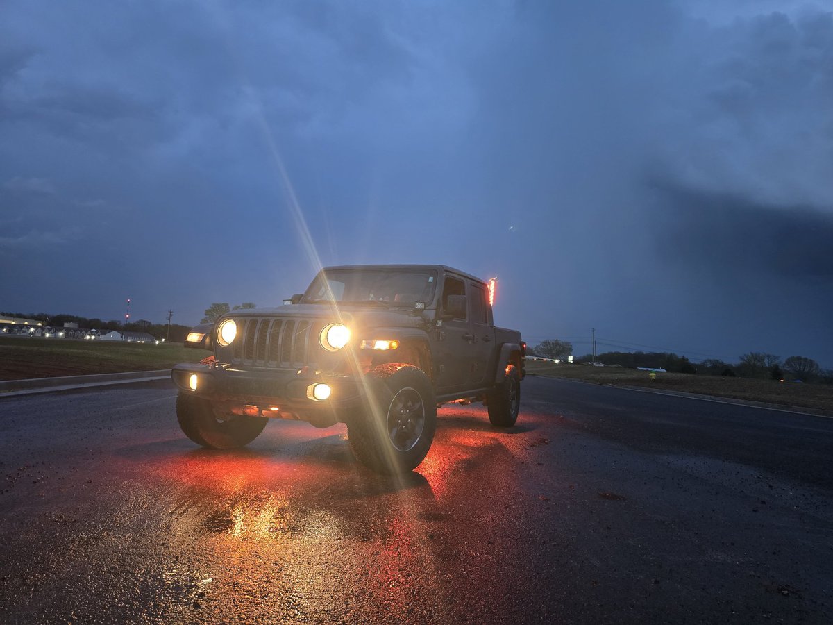 Kody Valera tweet media