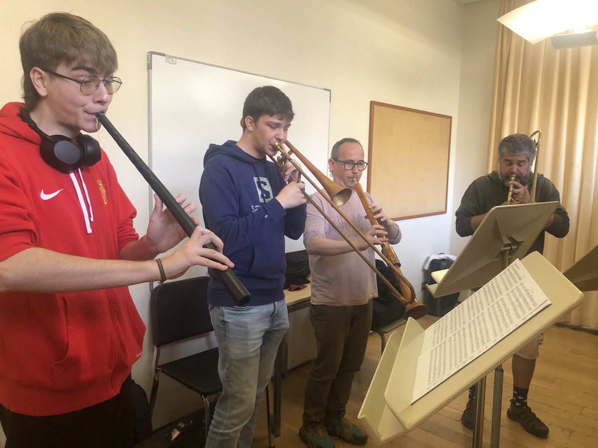 ESP
  
Pruebas de acceso para el Grado de #MúsicaAntigua, y para el resto de especialidades de la <a href="/esmuccat/">ESMUC</a>.  
 
 Plazo de inscripción: Hasta el 7 de abril. 
 
+ info: esmuc.cat/es/estudios/gr…