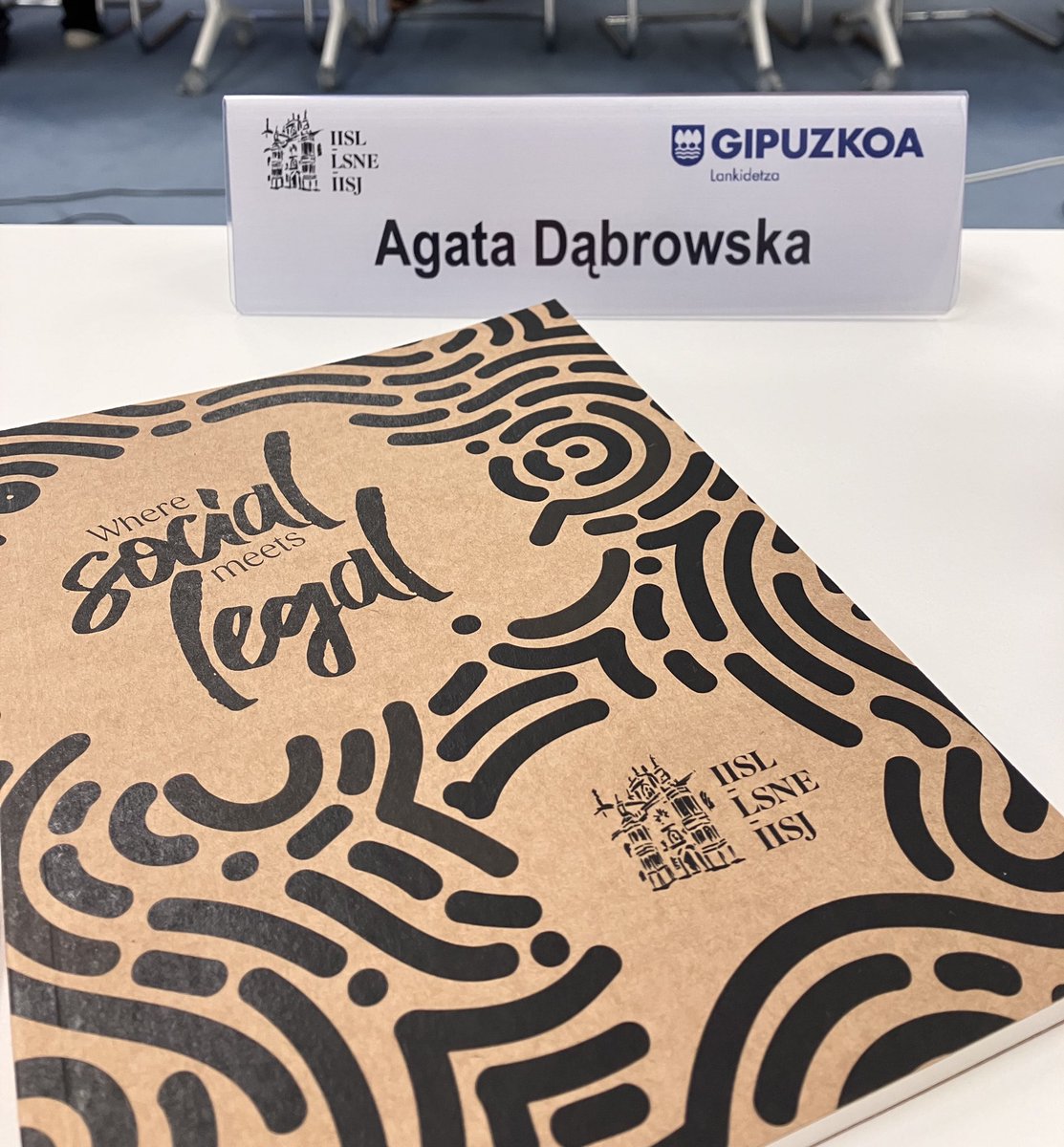 After the conference break, it's nice to be here! 

📌Oñati International Institute for the Sociology of Law