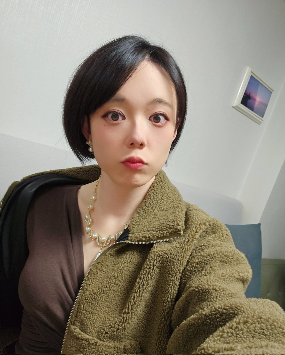 늦었지만 유행 따라 한 컷😘