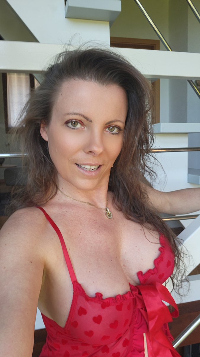 Joyeux anniversaire  <a href="/carotosca/">Caroline Tosca 🔞</a> <a href="/carolinetosca/">Caroline Tosca</a>