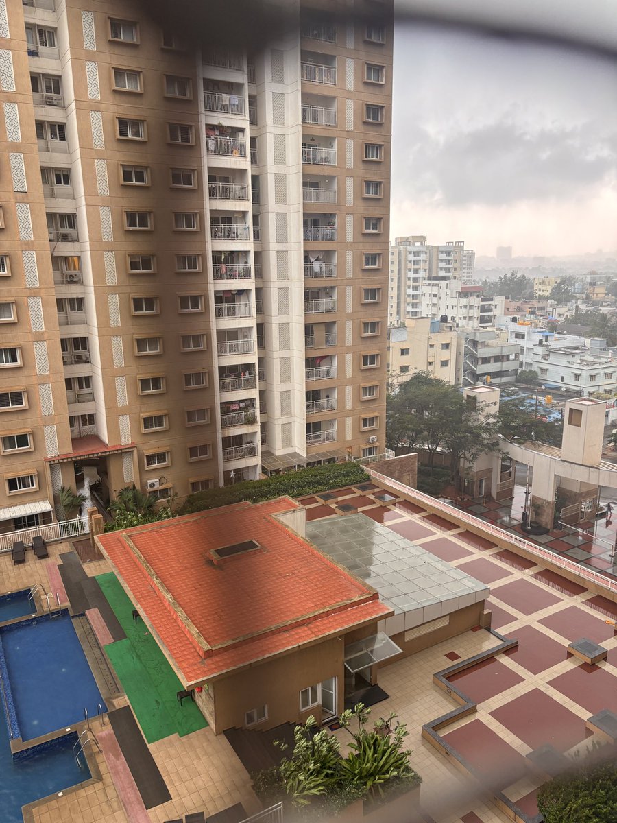 And just when it gets very hot 🥵 Bengaluru gets rains and now it’s just beautiful 😍