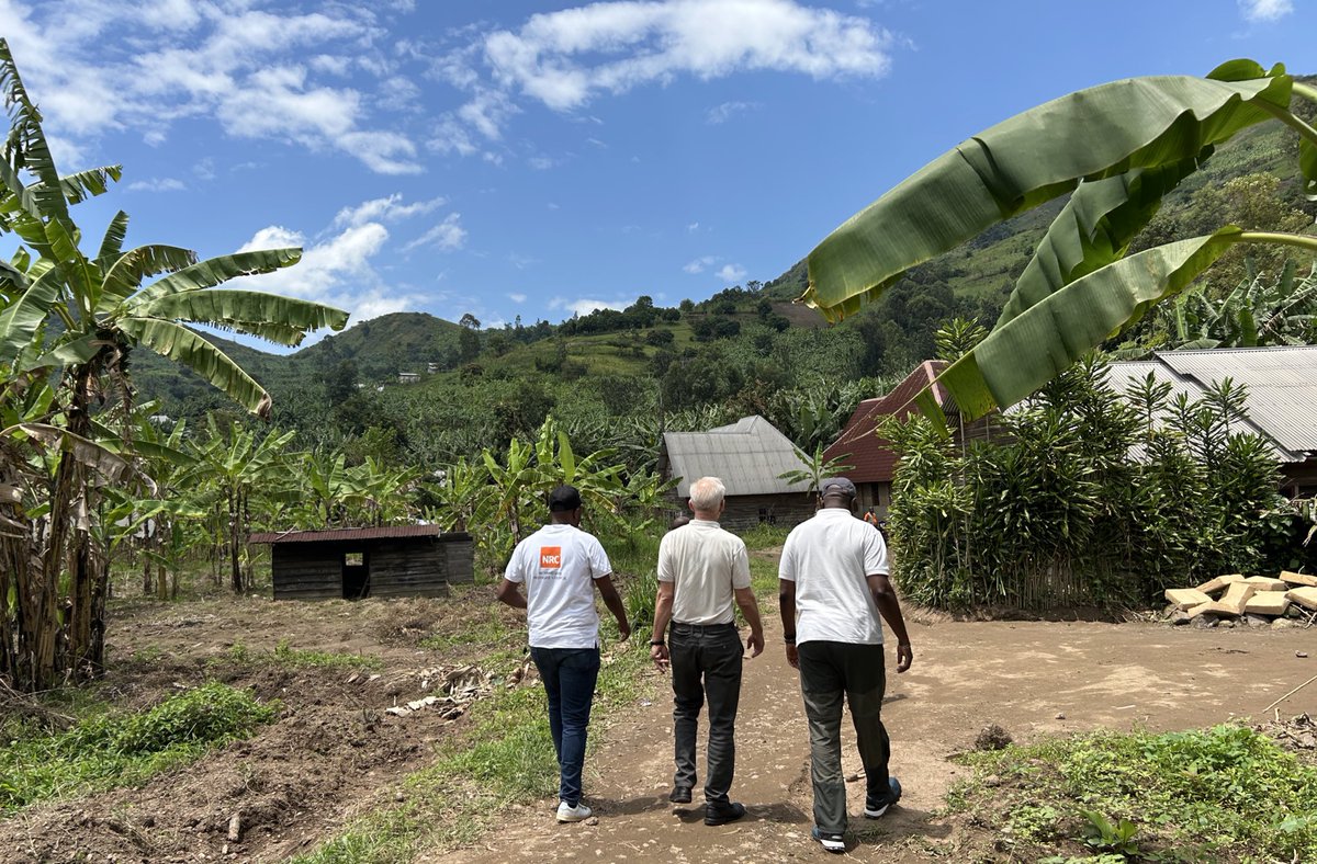A rare sign of hope in eastern DRC:

Headmaster Shrukrani, at ecole Bihura, has returned to his school after he fled with all his pupils to Goma during the fighting during early 2024.

Children are now back in class - and were singing and smiling when we met them. Shrukrani told