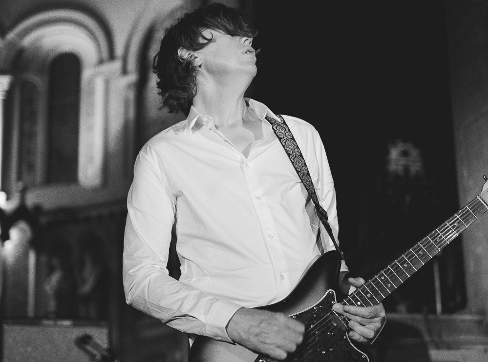 Great interview with Sonic Youth’s Thurston Moore on <a href="/RTEArena/">RTE Arena</a> ahead of his NMD performance this Saturday. 🎸
<a href="/nowjazznow/">Thurston Moore</a> 

🎧Listen back:
rte.ie/radio/radio1/c…