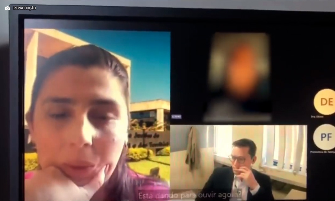 PDNewsBR's tweet image. PMDF prende homem por sequestrar companheira durante audiência online para julgar violência doméstica

politicadistrital.com.br/pmdf-prende-ho…

#DEFENSORIAPúBLICA #DPDF #FEMINICíDIO #MARIADAPENHA #MPDFT #PMDF #SEQUESTRO #TJDFT