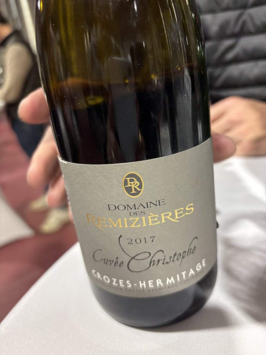 jillbarth's tweet photo. Some highlights from the young winemakers of Crozes-Hermitage. @RhoneWine #DVR2025 https://t.co/Kd4dNpPLfK