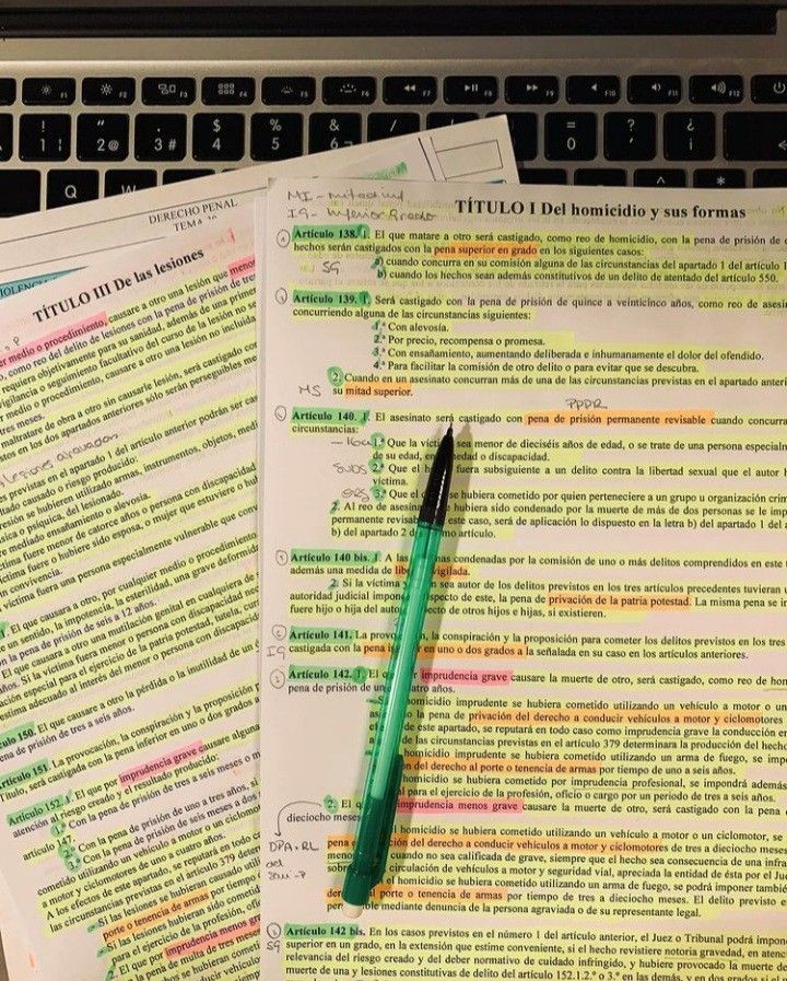 moonstudymed's tweet image. ⌕: #studytwt #studytwtbr

        ─ Lua,2003
        ─ vestibulanda de med e universitária de psicologia 
        ─ estudando em casa 
        ─ foco:Enem

       ↻/♡ =moots 

♡: música, poesia, make, academia, café e gatos.

Isso é também um daily🦩