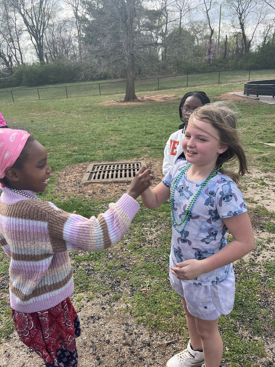 Mrs. Hall's Class tweet media