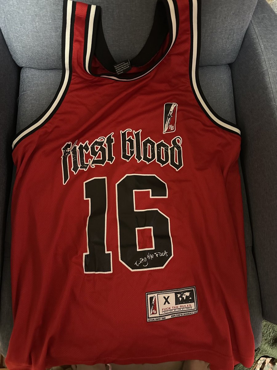 poochandog's tweet photo. #firstblood
#merchandise
#baskettank
#killafornia
#rules
私の大好きなfirstbloodのバスケジャージはデザインがメチャクチャカッコいい😚 https://t.co/a2Ji6cZ4Tr