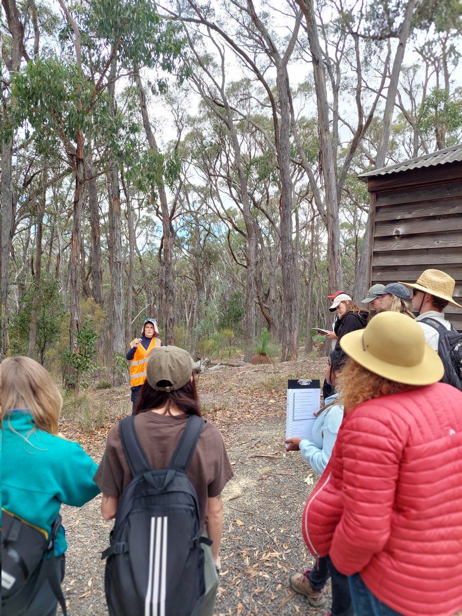 Helen Hayden (@dr_hlhayden) on Twitter photo My turn to do some learning in our Environmental Sampling and Analysis excursion in Ballarat. Time for vegetation assessments with Dr Marie Keatley, ACES, <a href="/RMIT/">RMIT University</a> My turn to do some learning in our Environmental Sampling and Analysis excursion in Ballarat. Time for vegetation assessments with Dr Marie Keatley, ACES, <a href="/RMIT/">RMIT University</a>
