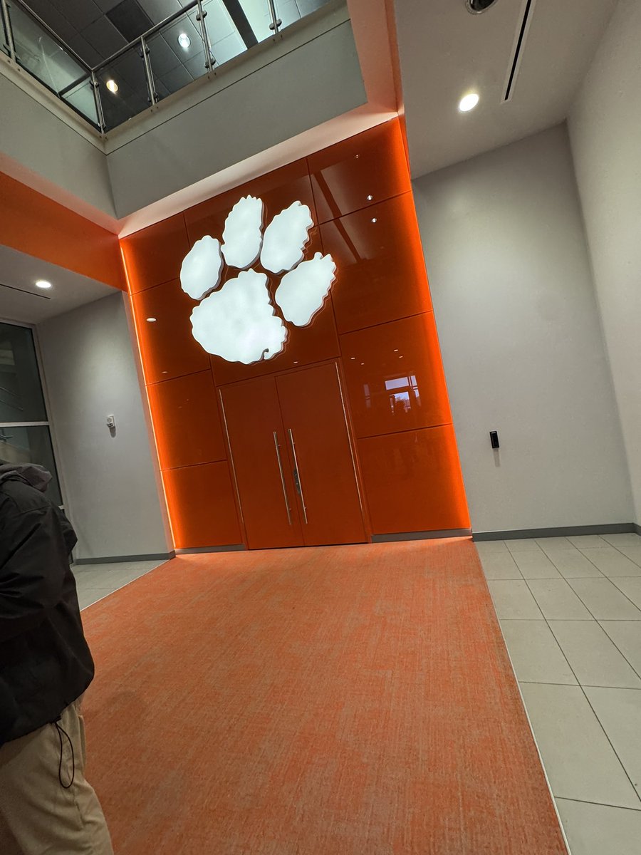 Zion Gates tweet media