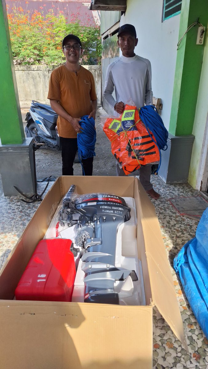 NurlettePi's tweet photo. Selasa, 23 maret 2025, hafni Nurlette luhkan buru Selatan, pendampingan bantuan pemerintah armada tangkap pancing Tonda oleh nelayan desa nalbesy Wahyu suryadi
#LuhLapor
#GiatLuhkanSatminkalAmbon
#BuruSelatan https://t.co/230OLLA0A6