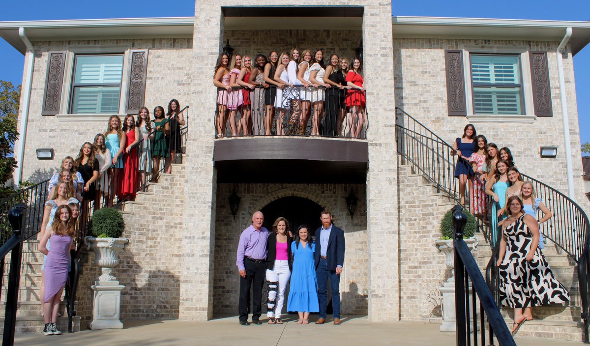 Granbury Lady Pirate Basketball tweet media