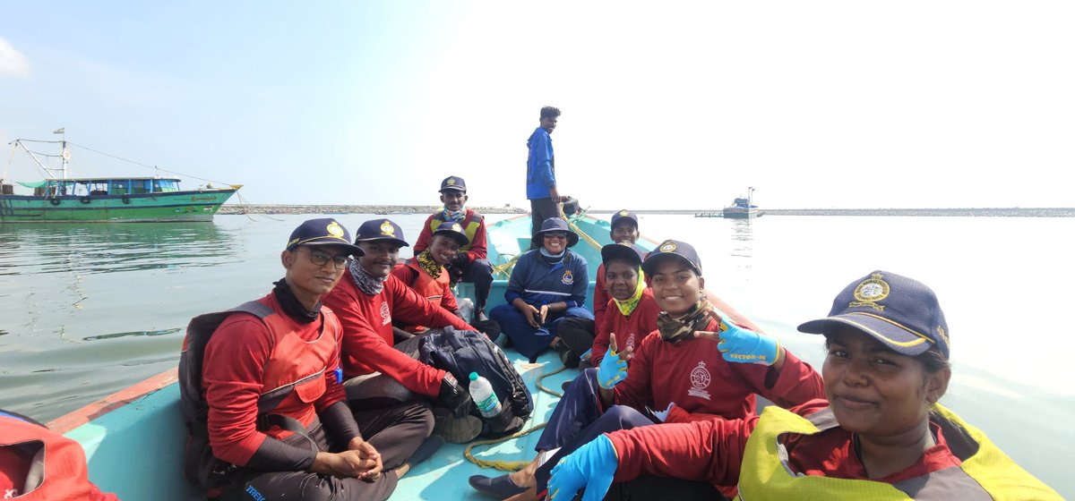 HQ_DG_NCC's tweet photo. The Offshore Sailing Expedition with NCC Cadets from Chennai to Nagapattinam, in association with 'Royal Madras Yatch Club' (RMYC) completed the Leg III and reached Nagapattinam PM 02 Apr 25. The return Legs would commence from Nagapattinam AM 04 Apr 25. 
#NCCSailingExpedition
@rajnathsingh @SethSanjayMP @adgpi @indiannavy @IAF_MCC