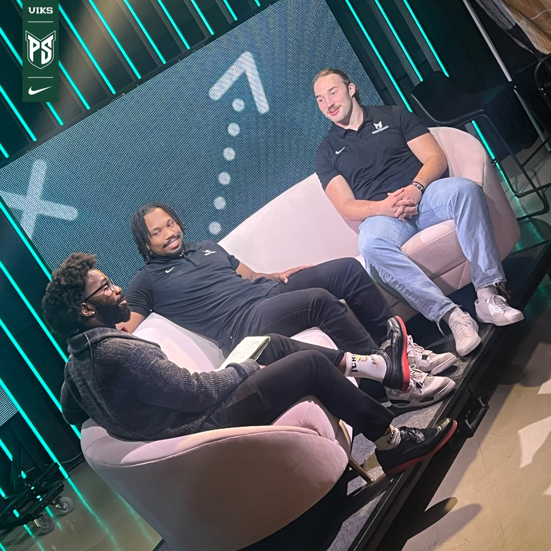 Portland State Football (@psuviksfb) on Twitter photo Our thanks to <a href="/TyreeSmithTV/">Tyree Smith</a> for having <a href="/DelonThompson3/">Delon Thompson</a> and <a href="/wing_peyton/">Peyton Wing</a> in the studio. You can catch them on KUNP tonight at 10pm.
Antenna: KUNP (47.1). KATU (2.2).
Xfinity cable: KUNP (16, 302 and 1170)
DirecTV: KUNP (47).
Spectrum: KUNP (184).
#GoViks | #DefendTheShip Our thanks to <a href="/TyreeSmithTV/">Tyree Smith</a> for having <a href="/DelonThompson3/">Delon Thompson</a> and <a href="/wing_peyton/">Peyton Wing</a> in the studio. You can catch them on KUNP tonight at 10pm.
Antenna: KUNP (47.1). KATU (2.2).
Xfinity cable: KUNP (16, 302 and 1170)
DirecTV: KUNP (47).
Spectrum: KUNP (184).
#GoViks | #DefendTheShip
