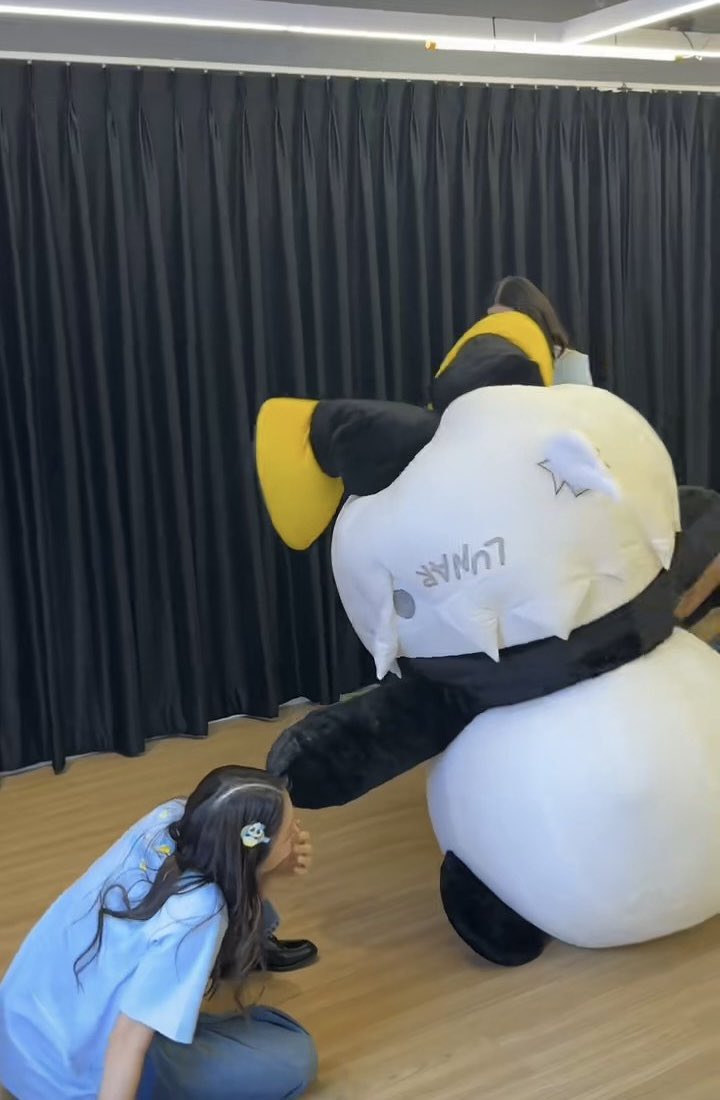 Tq111T's tweet image. ใครมีคลิปชอทนี้มั๊ยฮะ 🤣