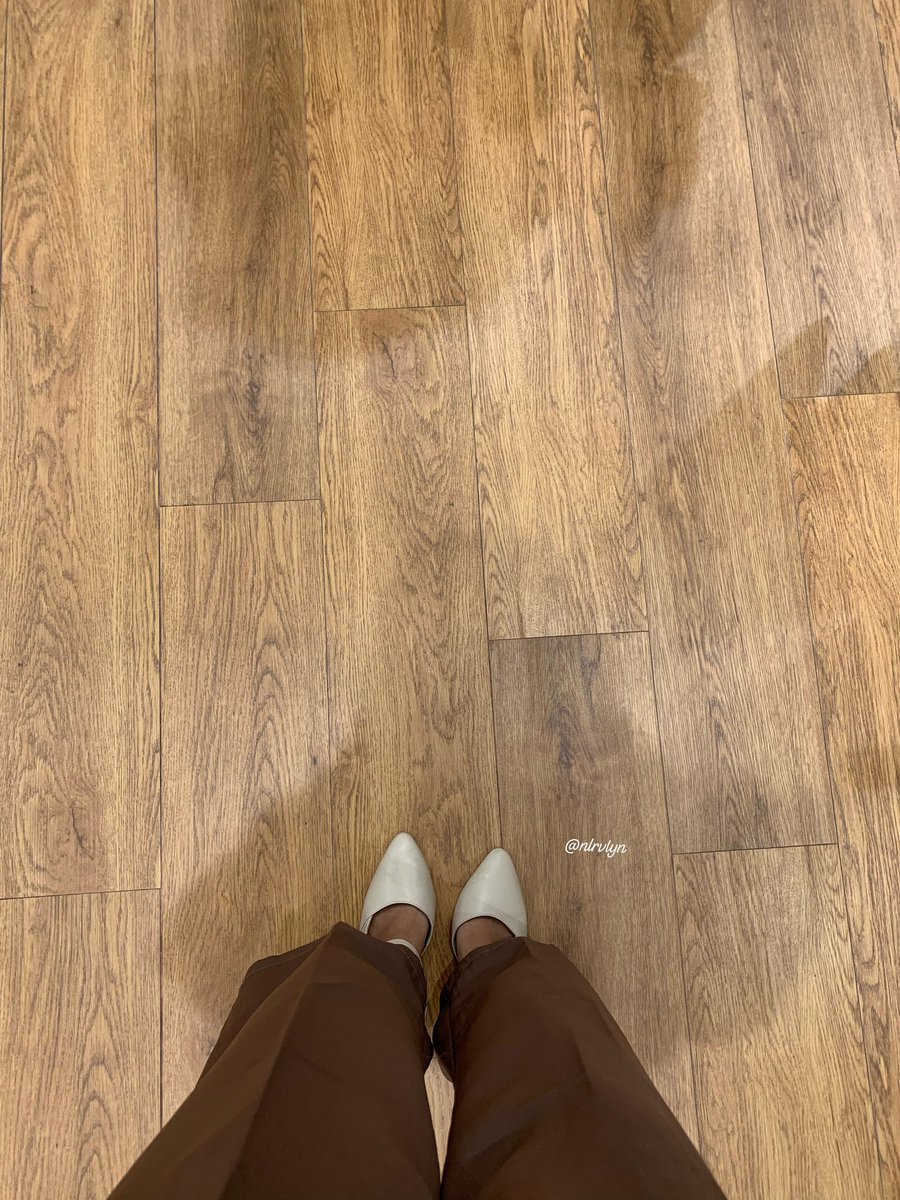 nlrvlyn's tweet photo. ~Spall Spill~

Heelnya 5cm, empuk, ringan dan jga nyaman dipake, cocok buat dipake wisuda maupun acara lainnya, so far ok sih. Rekomend bgt buat dibeli.

Linknya ini ygy🎀
https://t.co/UC5PZ6L1bD https://t.co/XTRB4b8CDL