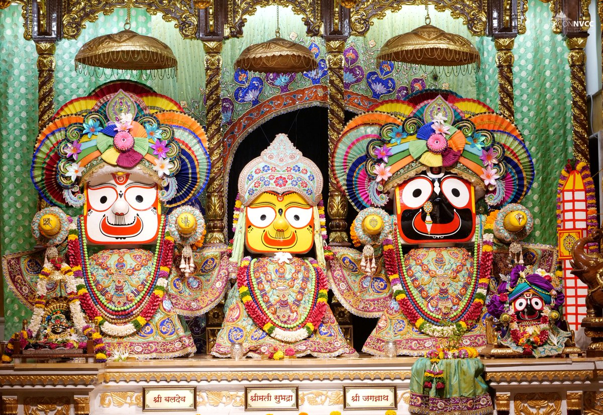 ISKCONPune's tweet photo. 🙏🏽Today's Darshan 📿 🗓03-04-2025🙏
🌷Sri Sri Jagannath Baldev Subhadra🌷
🚩@ISKCONNVCCPune🚩
.
.
#ISKCON #ISKCONNVCC #ISKCONNVCCPune #ISKCONPune
#3rdapril #3rdapril2025 #Thursday #Vrindavan
#Harinaamsankirtan #Radheshyamdas #Radheradhe
#Sankirtan #Kirtan #Mayapur #Prabhupada https://t.co/4gkoH7uZZl