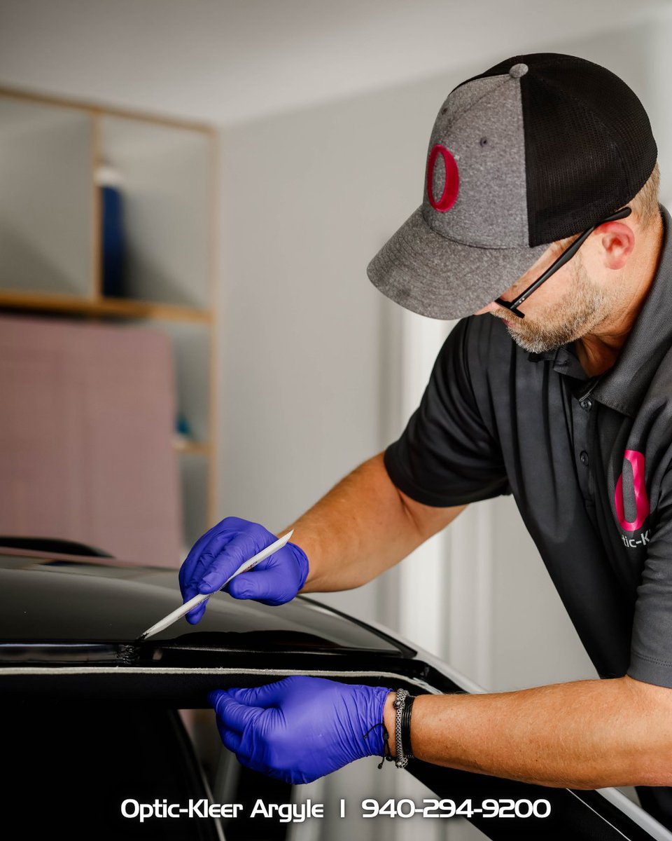 OKArgyleTX's tweet image. End the month with a clear view. We offer thorough inspections and repairs to make sure no small chips or cracks are overlooked. A clear windshield is crucial for safe driving. 

📲 940-294-9200 

#MobileAutoGlassTechnician #FlowerMoundTX #BrokenWindshield