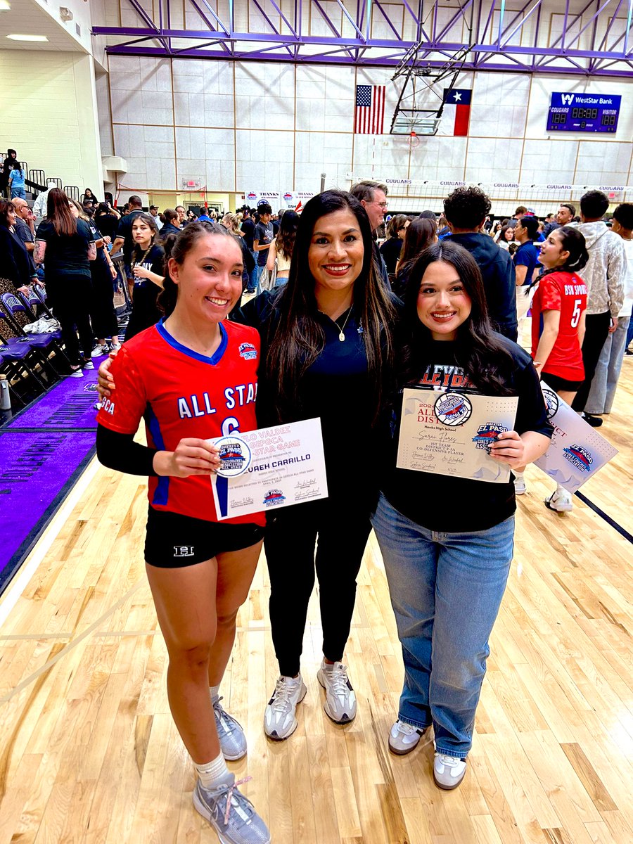 🖤🏐❤️ RED Team Wins! Congratulations to all athletes! Way to go <a href="/NevaehCarrill04/">Nevaeh Carrillo</a> going from track to represent Hanks Volleyball one last time! 🌟<a href="/GreaterEl/">Greater El Paso Girls Coaches Association</a> Congratulations to our very own Sarai Flores and all our girls showing up to support!!🖤🩶🏐#WeAreHanks