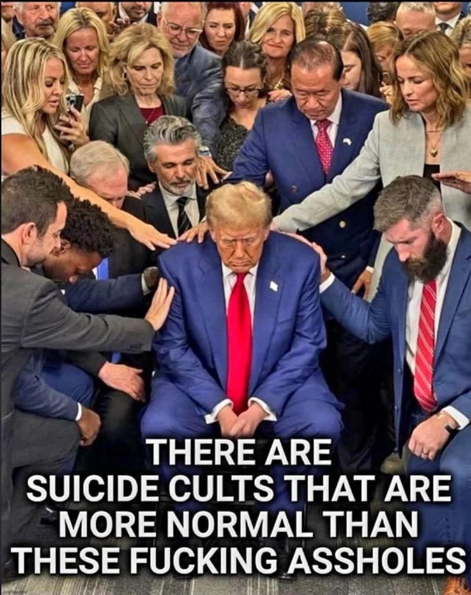 VineyBernard's tweet image. The #FirstCommandment seems have been #discarded here @realDonaldTrump 

A reminder it states:

“I am the #Lord your #God, thou shalt have no other #Gods before me”

That seems easy enough to understand and so …

Have any of these #clowns🤡 ever read the #HolyBible - I mean ever