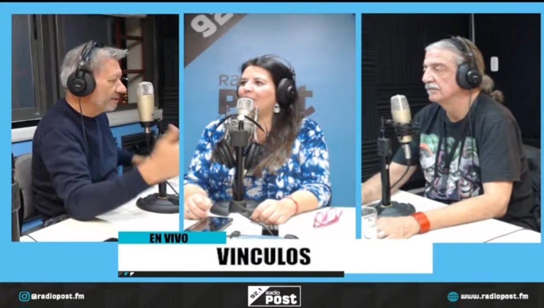 VinculosRadio's tweet photo. @radiopost_mza @Debih_22 @RamiroRisso_ @valencapomaggi https://t.co/7CGoTRwr7b