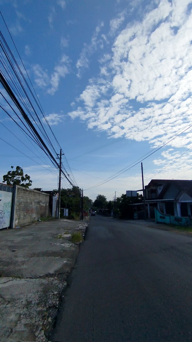 setyarez13 tweet picture