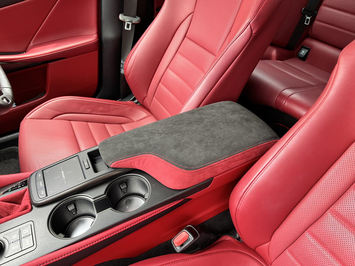 melo15_ou's tweet image. インテリアのアップグレード
間違い探しレベルかもしれないが
#LEXUS
#IS300h
#THINKDESIGN