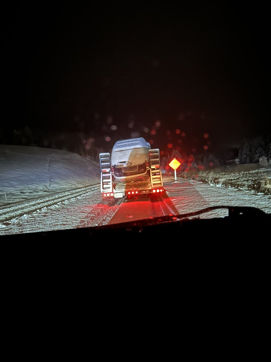 The man with a tan tweet media