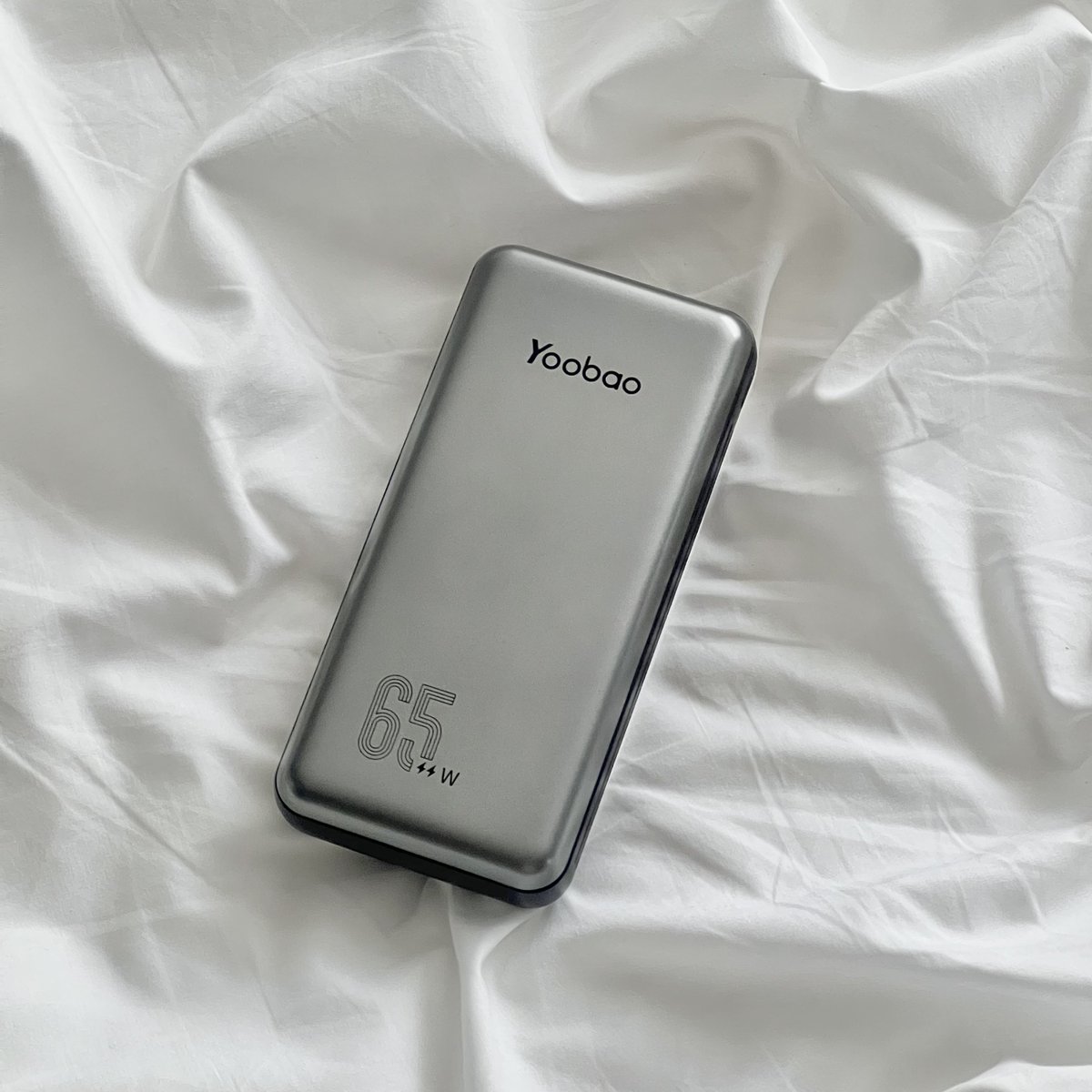 untitled_90's tweet photo. -สายอึด สายเที่ยว สายเล่นทั้งวัน ตัวนี้จริง
-แบต 20,000 mah 
-มีสายในตัวครบ ios , android 
-ชาร์จไฟไวสุด 65W แปปเดียวเต็ม 
-ชาร์จคอมได้แล้วเร็วมากด้วย 

https://t.co/WvKSKFCYwL
https://t.co/NIer4PitdC

ถ้าวันไหนที่ไปเที่ยวหรือวันที่ต้องใช้แบตเยอะๆเราหยิบตัวนี้ดีสุดแล้ว แพงแต่คุ้ม https://t.co/nlcDpKycNc