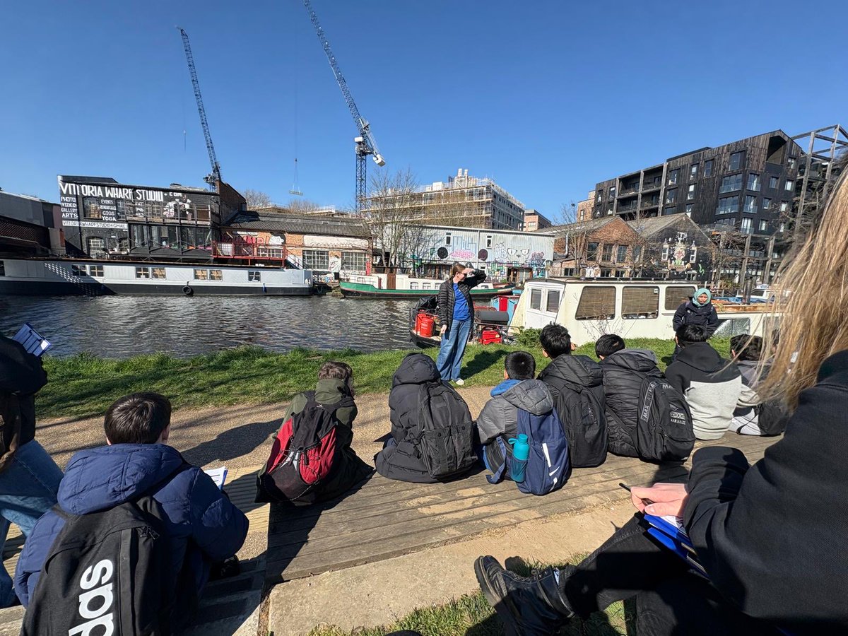 WappingHigh (@wappinghigh) on Twitter photo Learning about the development of the canal system, Year 8 have enjoyed geography lessons outside this week, on their geography field trip. #aspire Learning about the development of the canal system, Year 8 have enjoyed geography lessons outside this week, on their geography field trip. #aspire