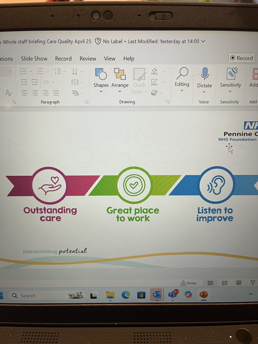 Sarah Leah (@sarahjleah) on Twitter photo Early start this morning with a briefing session for our night staff teams across <a href="/PennineCareNHS/">Pennine Care NHS FT</a> specialist network. Brilliant to meet staff from different units and hear about what’s important to them. #OutstandingCare #Bigambitions Early start this morning with a briefing session for our night staff teams across <a href="/PennineCareNHS/">Pennine Care NHS FT</a> specialist network. Brilliant to meet staff from different units and hear about what’s important to them. #OutstandingCare #Bigambitions