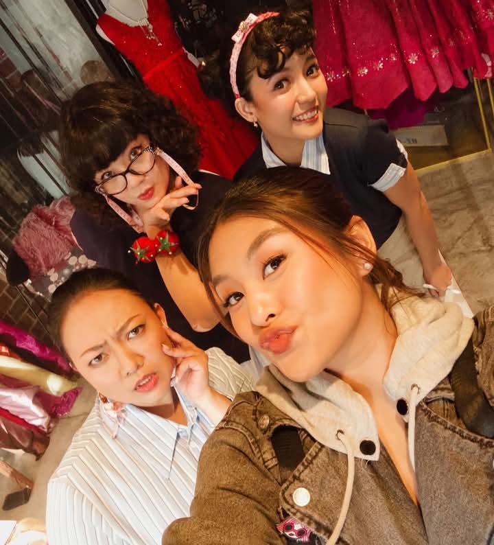 GabbiGlamorous's tweet image. Uncover the mystery and see their fate. Time is running out! What are you waiting for? Watch #HowToCheatDeath on Netflix ❤️✨
@gabbi @TheKhalilRamos @netflix