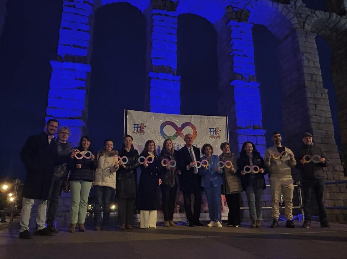Subdelegación del Gobierno en Segovia (@segovia_gob) on Twitter photo La subdelegada del Gobierno, <a href="/MarianRueda/">Meery Rubelt</a>, asiste a los actos con motivo del Día Mundial del Autismo, organizados por <a href="/AutismoSegovia/">Autismo Segovia</a>. La subdelegada del Gobierno, <a href="/MarianRueda/">Meery Rubelt</a>, asiste a los actos con motivo del Día Mundial del Autismo, organizados por <a href="/AutismoSegovia/">Autismo Segovia</a>.