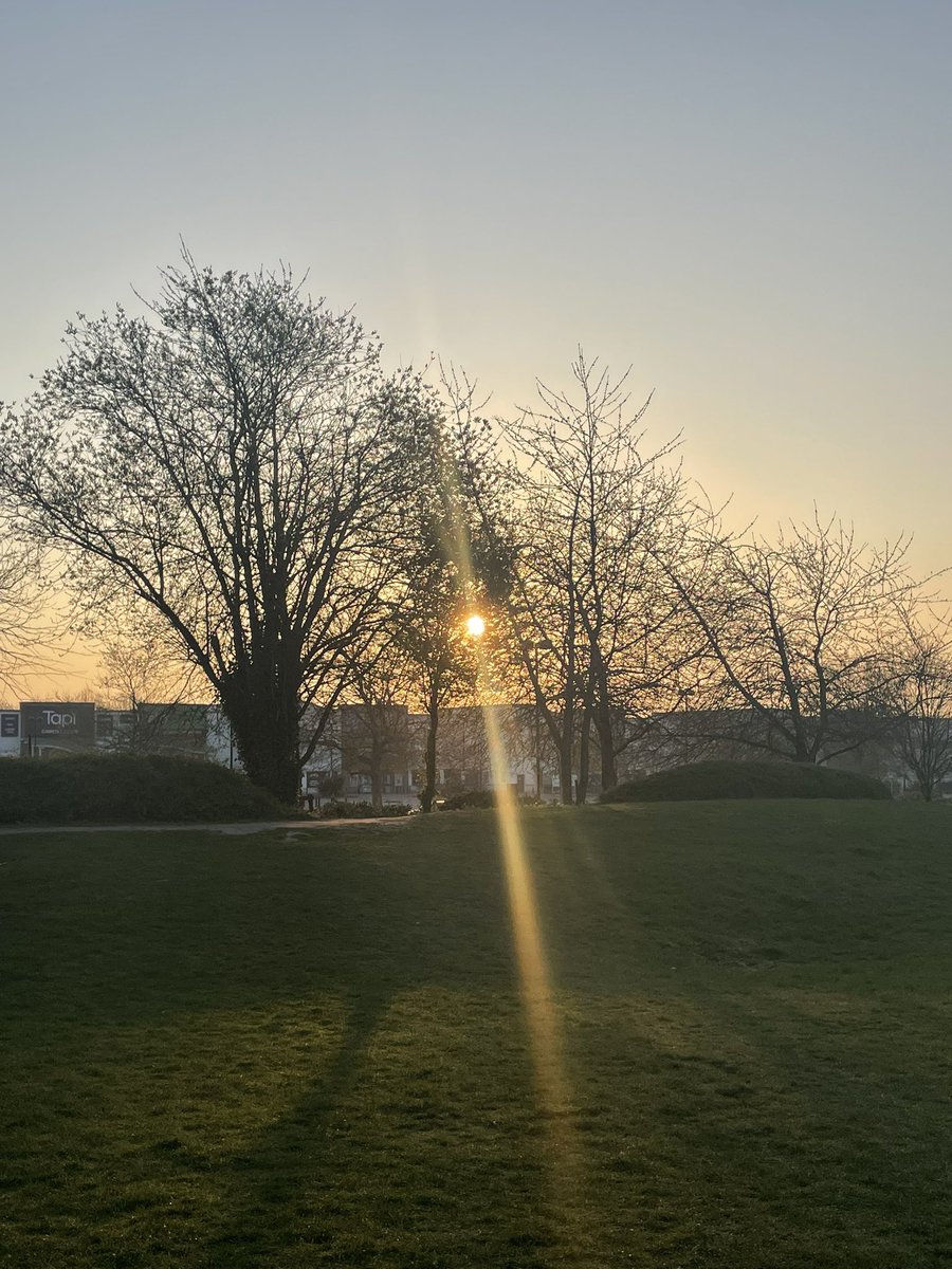 Up and out early! Delighted to be heading to the stunning <a href="/young_vam/">Young V&A</a> for the festival of childhood, #OurfutureOurVoice <a href="/ChildrensComm/">Children's Commissioner for England</a> looking forward to seeing friends &amp; colleagues