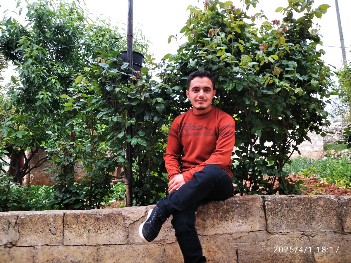 "سيرزقني العظيمُ بما رجوتُ ويكرمني الكريمُ بحسنِ ظني.