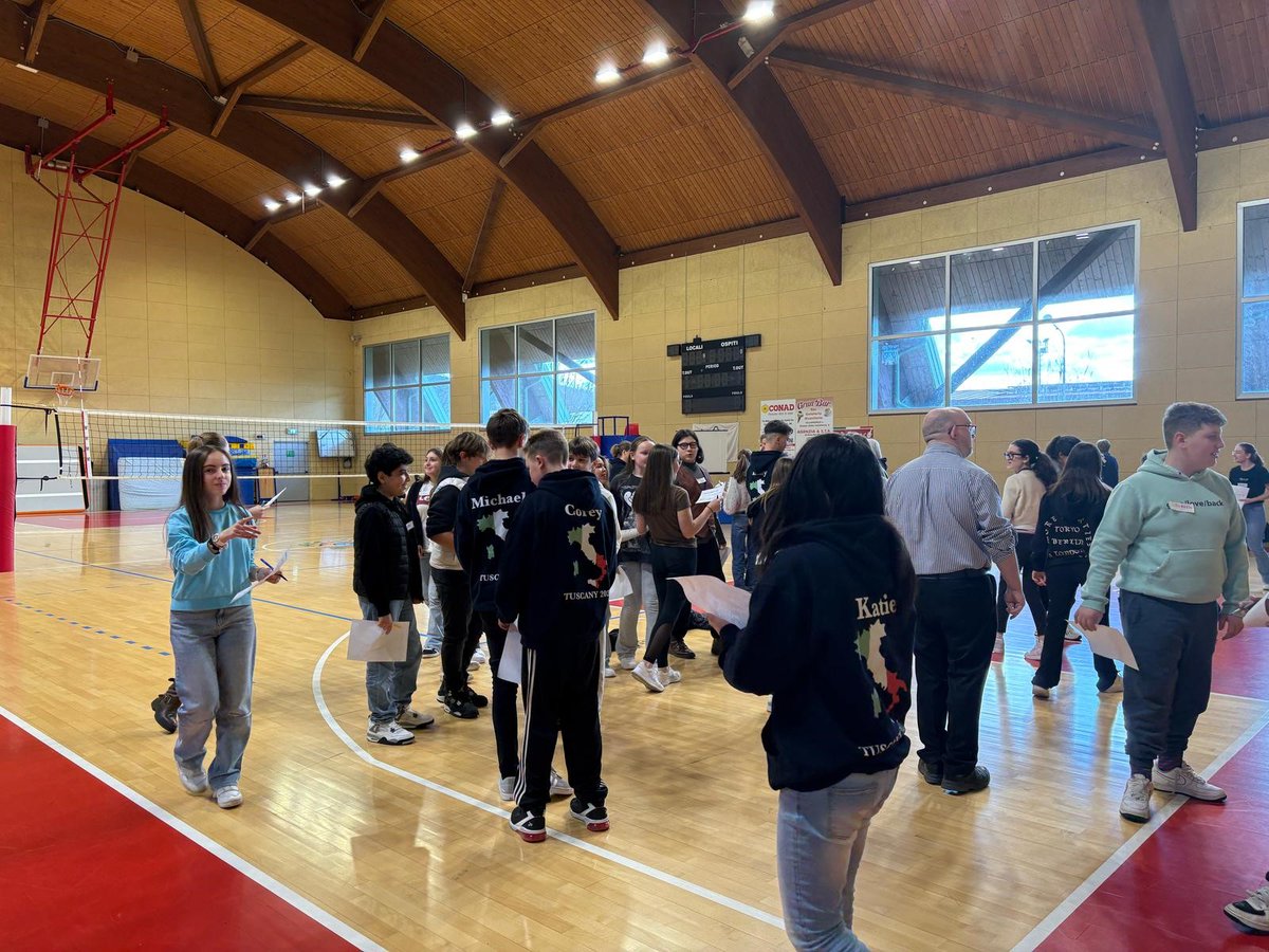 ParksideSch's tweet image. Students are having a wonderful time in Tuscany this week as part of the Embark Turing Project. A fantastic opportunity to experience other cultures &amp;amp; foster their interest in the project theme of climate &amp;amp; sustainability. #parksideitalianjob #turingproject #experienceandmemories