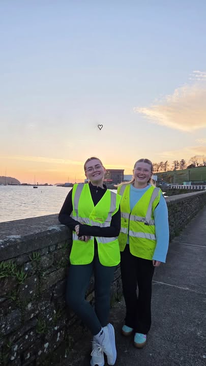 Wonderful weather on Tuesday for our tidy around town. Big thanks to all our volunteers - including the fantabulous Forest &amp; Flock

#BantryBusiness #KeepingItNeat