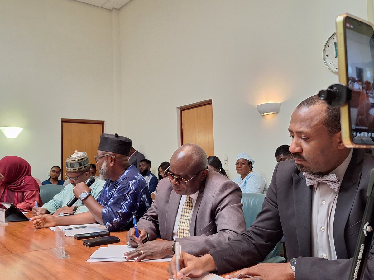 FTransparencyNG's tweet photo. #ACPPLG

At the ongoing launch of ACPPLG, stakeholders including heads of @NFIU, @AgoraPolicy, @UNODC_Nigeria, @CCBNigeria, @FRC_Nigeria, @fmojustice, @NGRSenate &amp; @HouseNGR Committees on Anti-Corruption, #ALGON, among others,
 pledged support to implementing the #ACPPLG. https://t.co/KsadrPdOj4