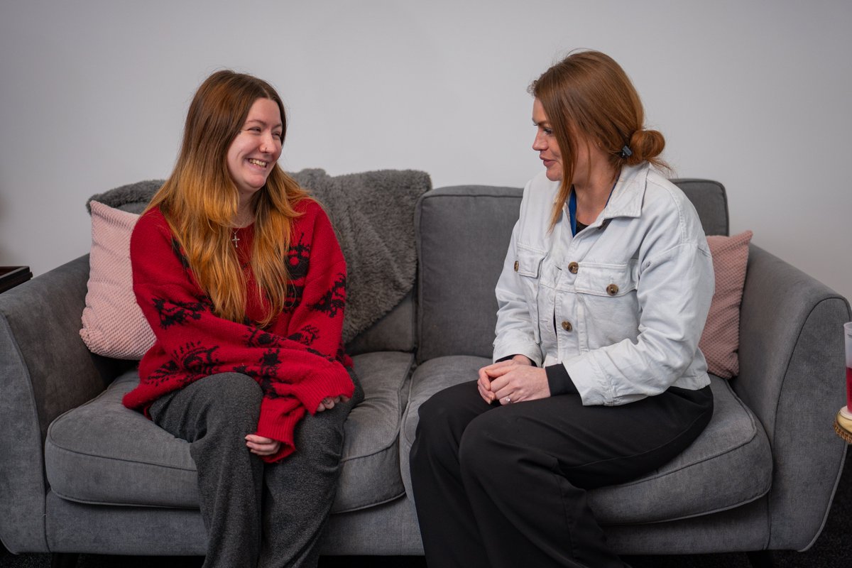 After facing homelessness, Ash found temporary shelter in a council-run hostel.

Now, through our young people’s accommodation, she has secured a flat, giving stability and a pathway to independent living she needed✨🌼 

Read more: 
bit.ly/4lmsDFF 👈

#LetsTalkSH #Devon
